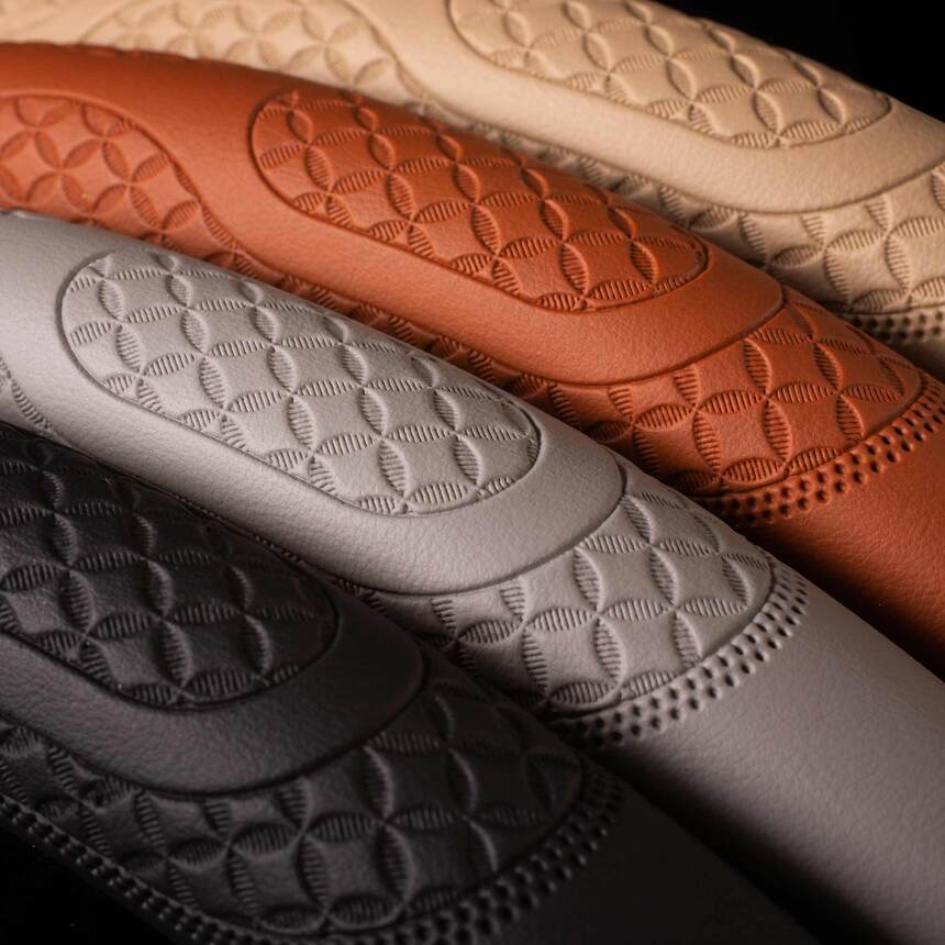 Кожаная оплётка на руль Car Performance, экокожа CP-2011 GY (M)